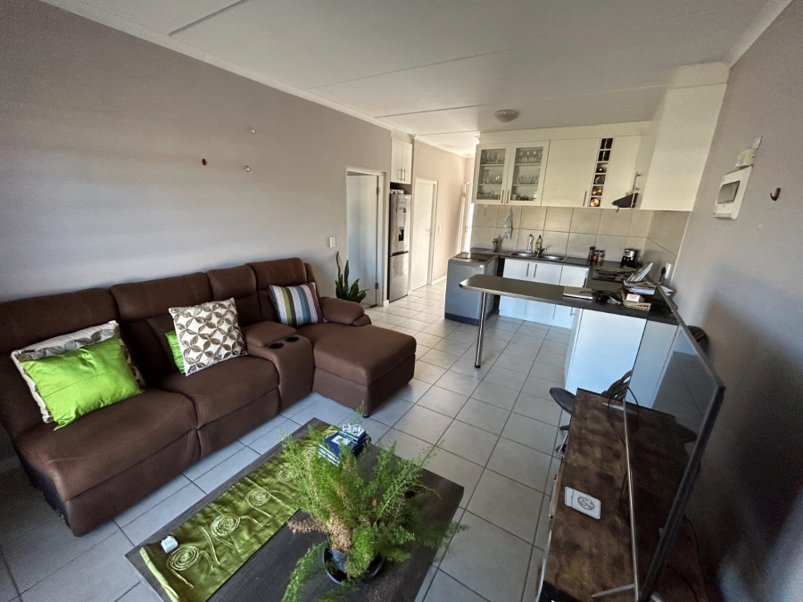 To Let 2 Bedroom Property for Rent in Burgundy Estate Western Cape